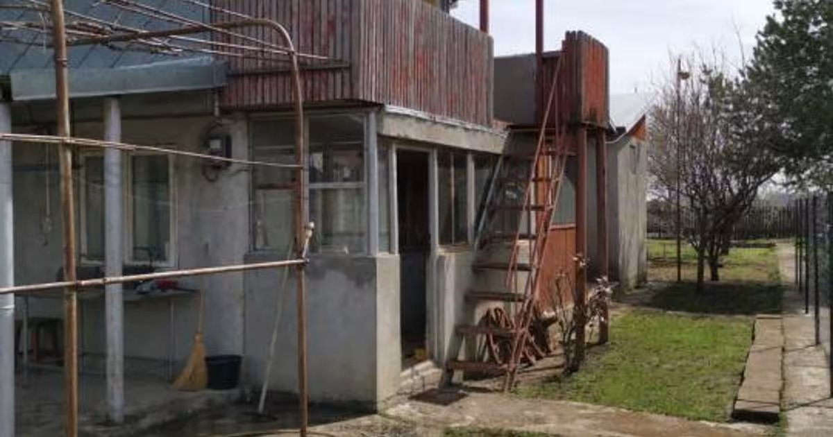 Casă cu 2 camere în Lacu Sărat