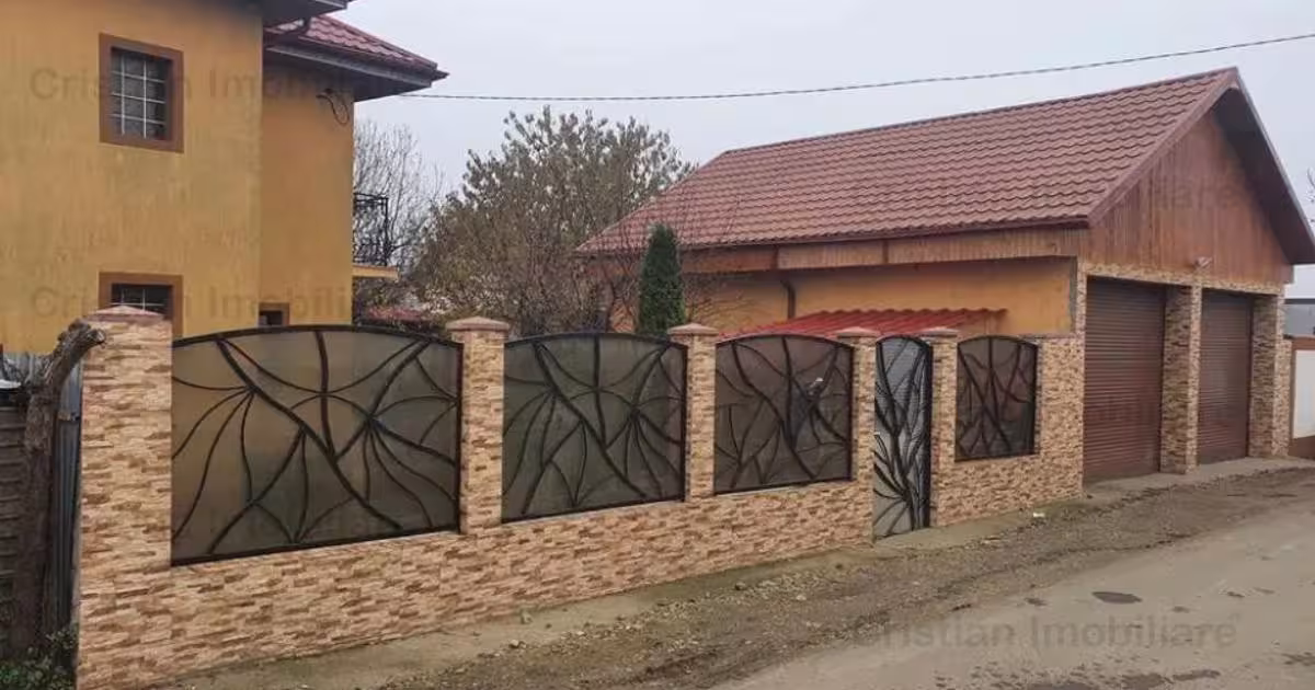 Casă cu 4 camere în Lacu Sărat