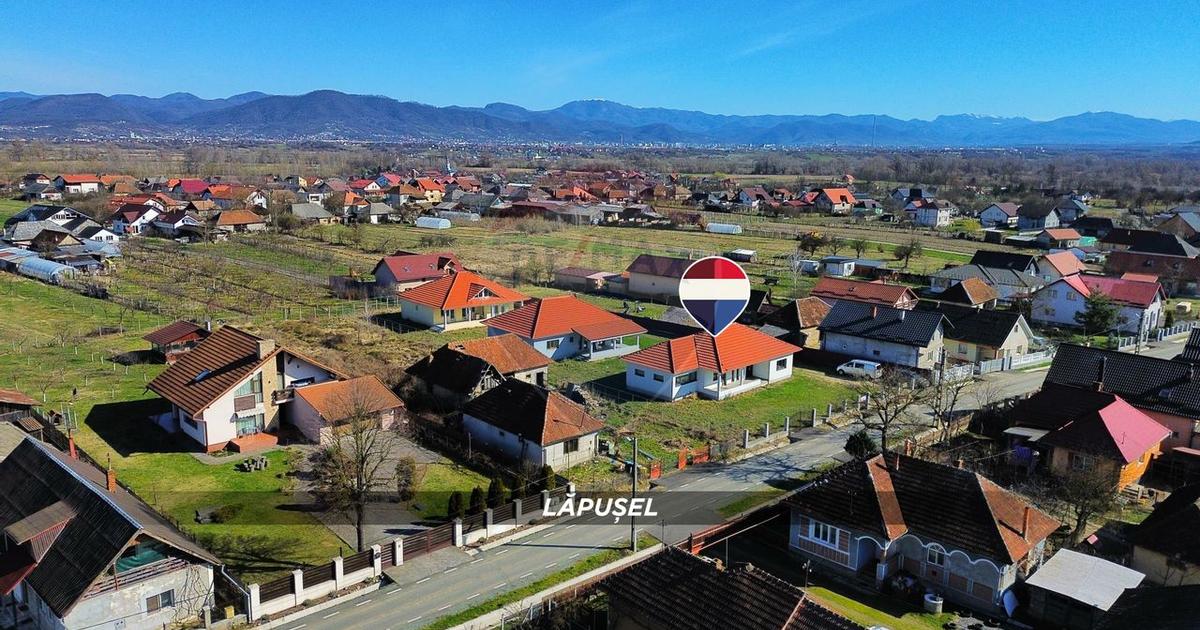 Casă cu 4 camere în Lăpușel