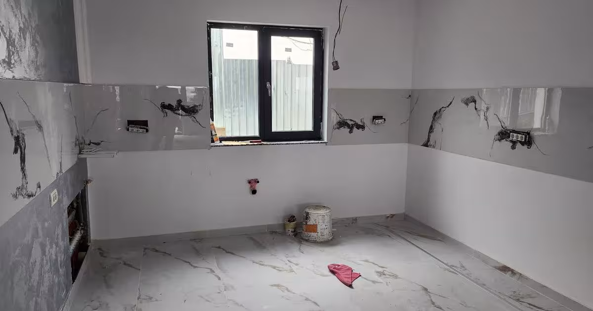Casă cu 3 camere în Mărgineni