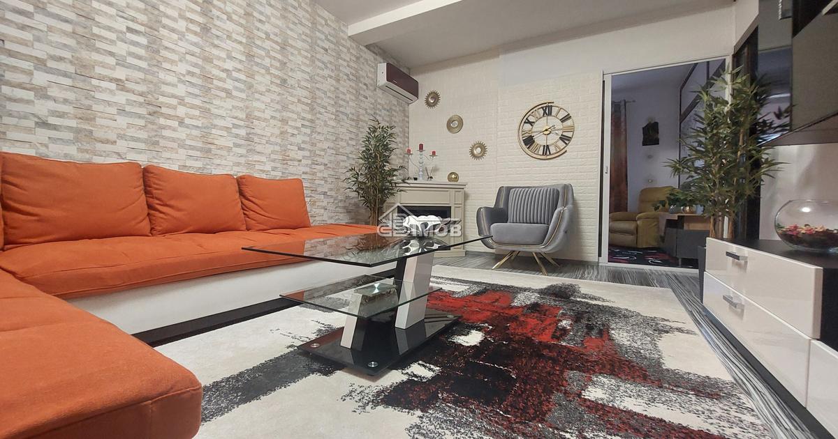 Casă 129 mp cu 4 camere în Matraca