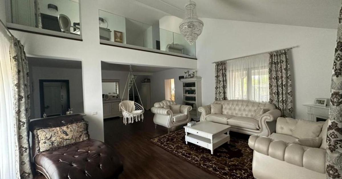 Casă cu 3 camere în Ogrezeni