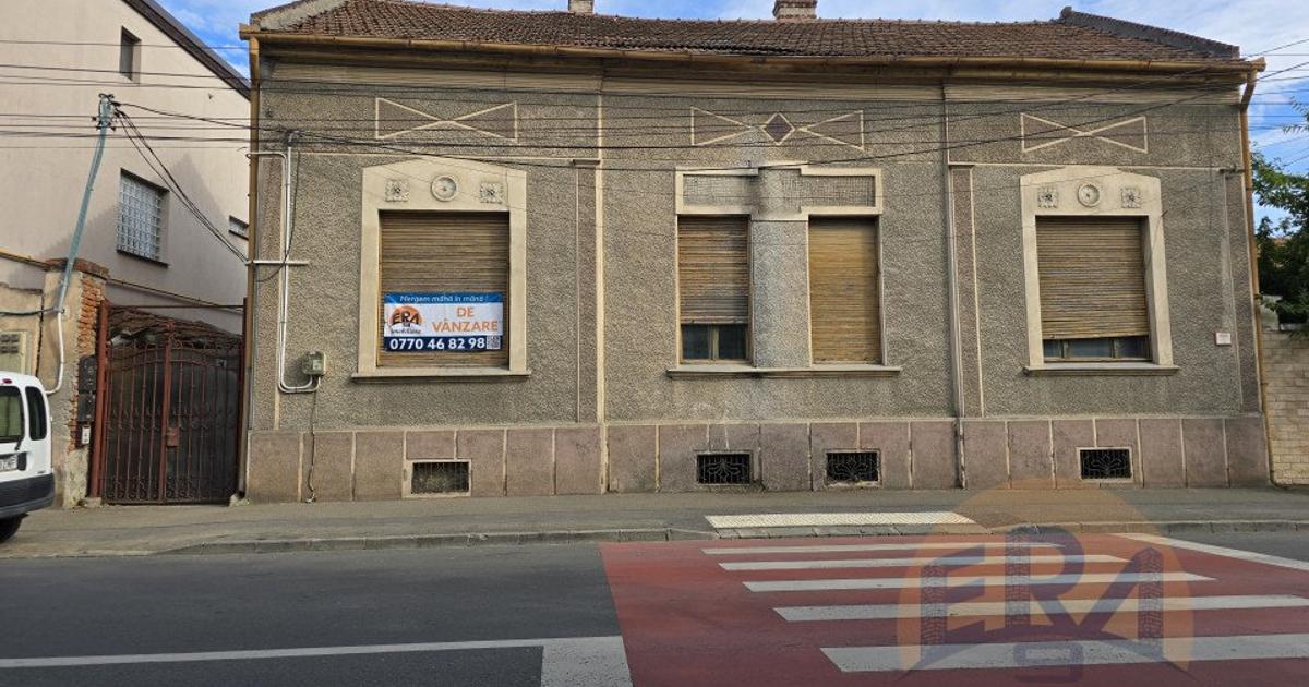 Casă 150 mp cu 5 camere în zona Central, Oradea