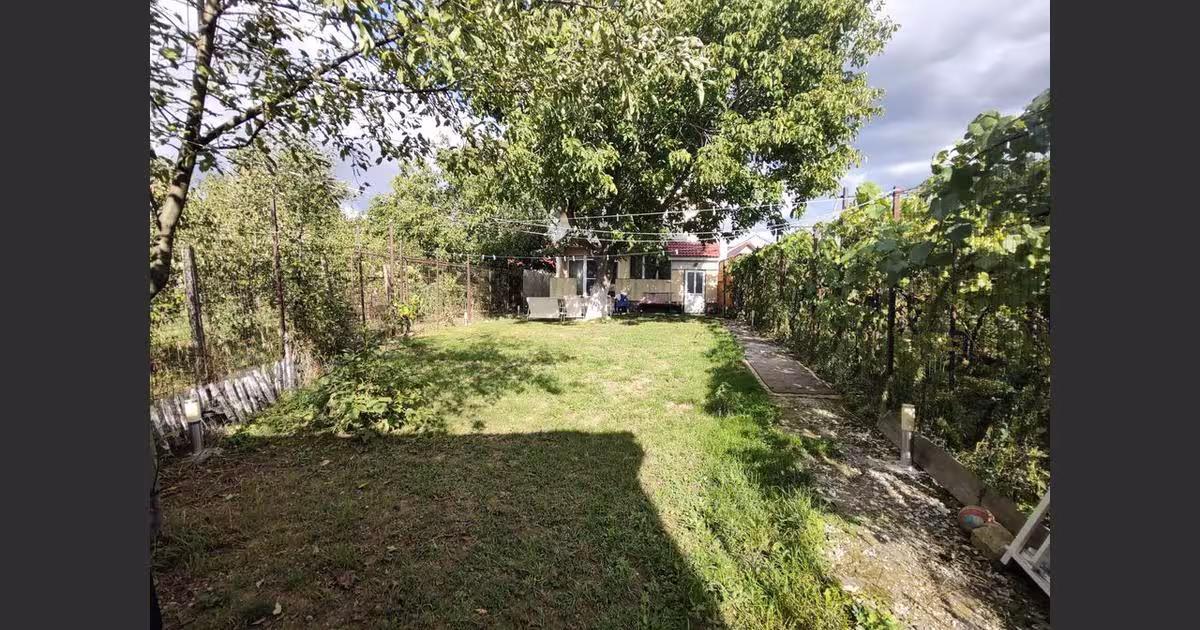 Casă 208 mp cu 5 camere în zona Episcopia Bihorului, Oradea