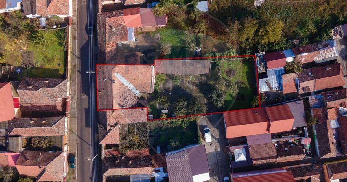 Casă cu 4 camere în zona Central, Orăștie