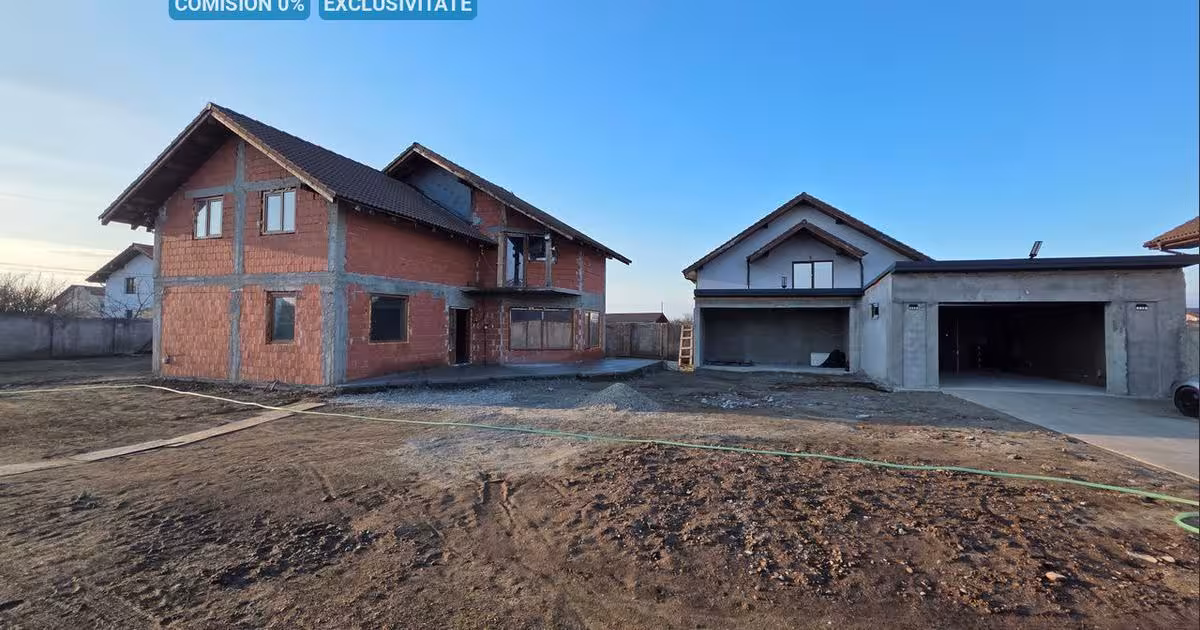 Casă 170 mp cu 4 camere în Ostrovu Corbului