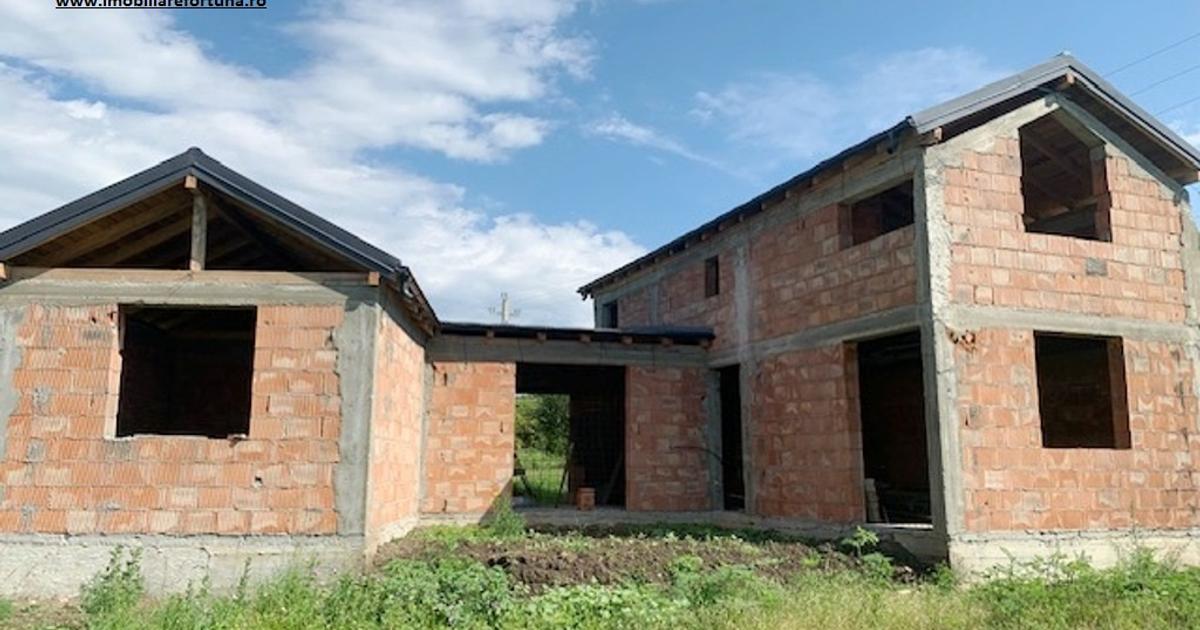 Casă 120 mp cu 5 camere în zona Dărmănești, Piatra-Neamț