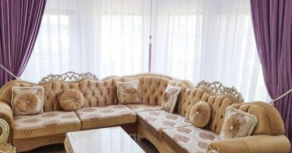 Casă 588 mp cu 6 camere în zona Exterior Est, Piatra-Neamț