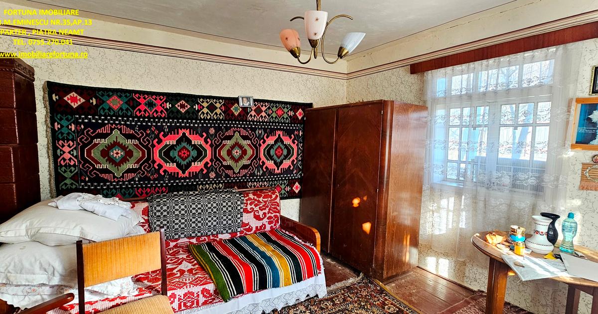 Casă cu 4 camere în zona Exterior Nord, Piatra-Neamț