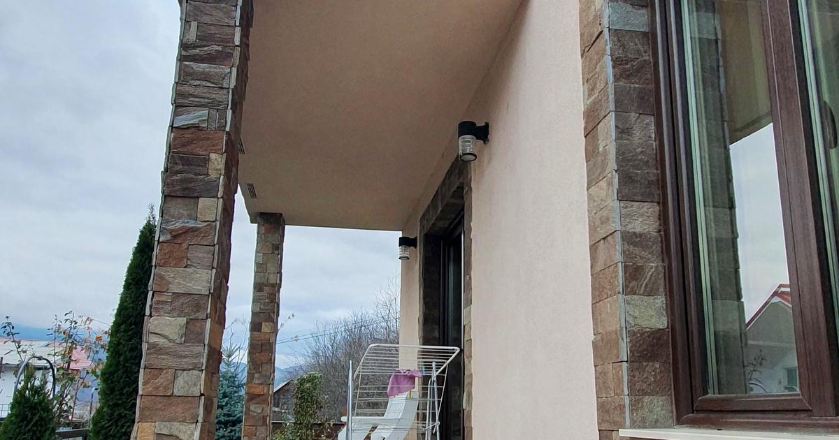 Casă 180 mp cu 4 camere în zona Sărata, Piatra-Neamț