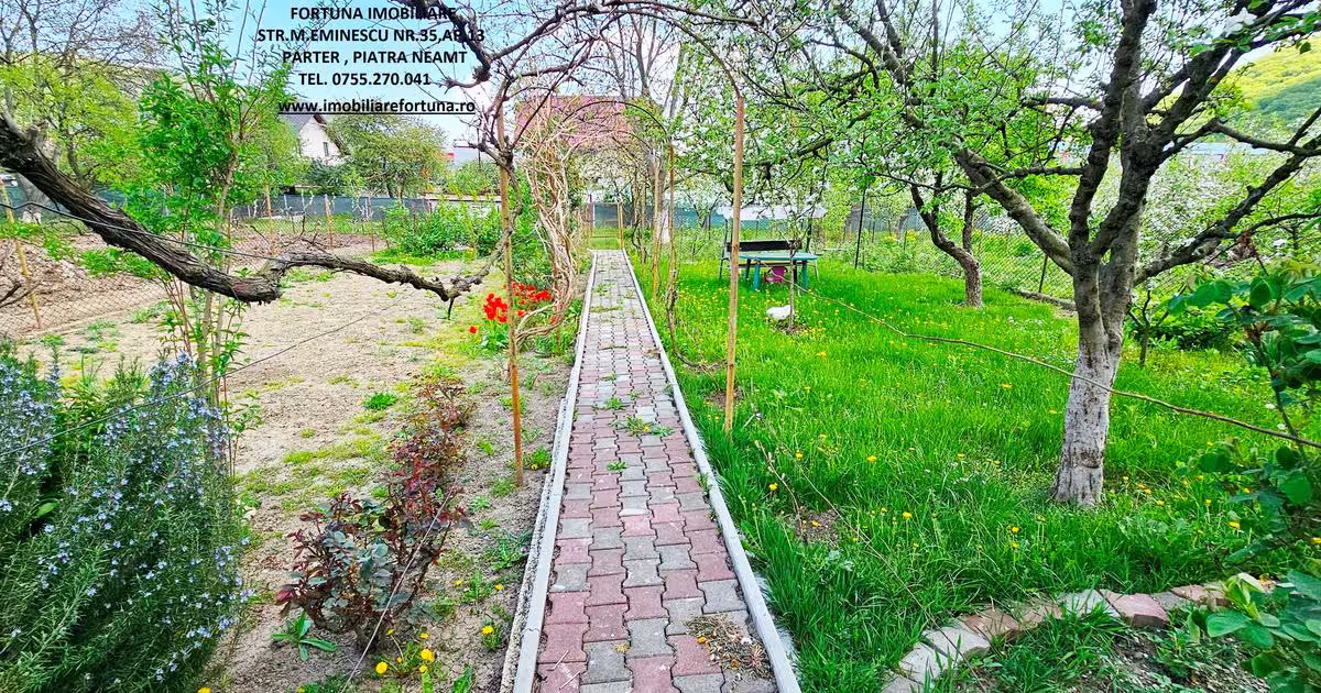 Casă 195 mp cu 5 camere în zona Sărata, Piatra-Neamț