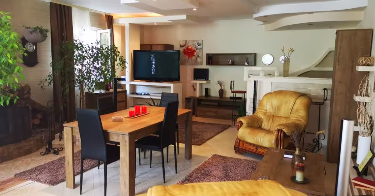 Casă 300 mp cu 7 camere în zona Găvana 3, Pitești