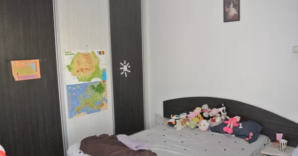 Casă 370 mp cu 9 camere în zona Găvana 3, Pitești