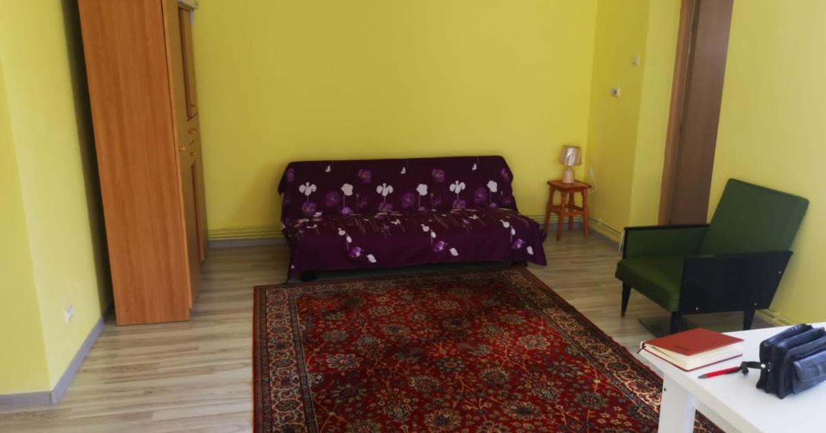 Casă 120 mp cu 3 camere în zona Trivale, Pitești