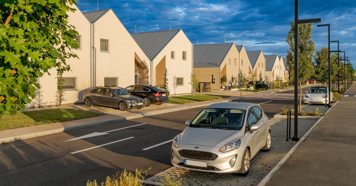 Casă 87 mp cu 3 camere în Poșta