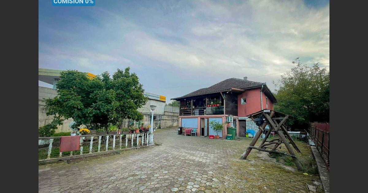 Casă 175 mp cu 5 camere în zona Calea Timișoarei, Reșița