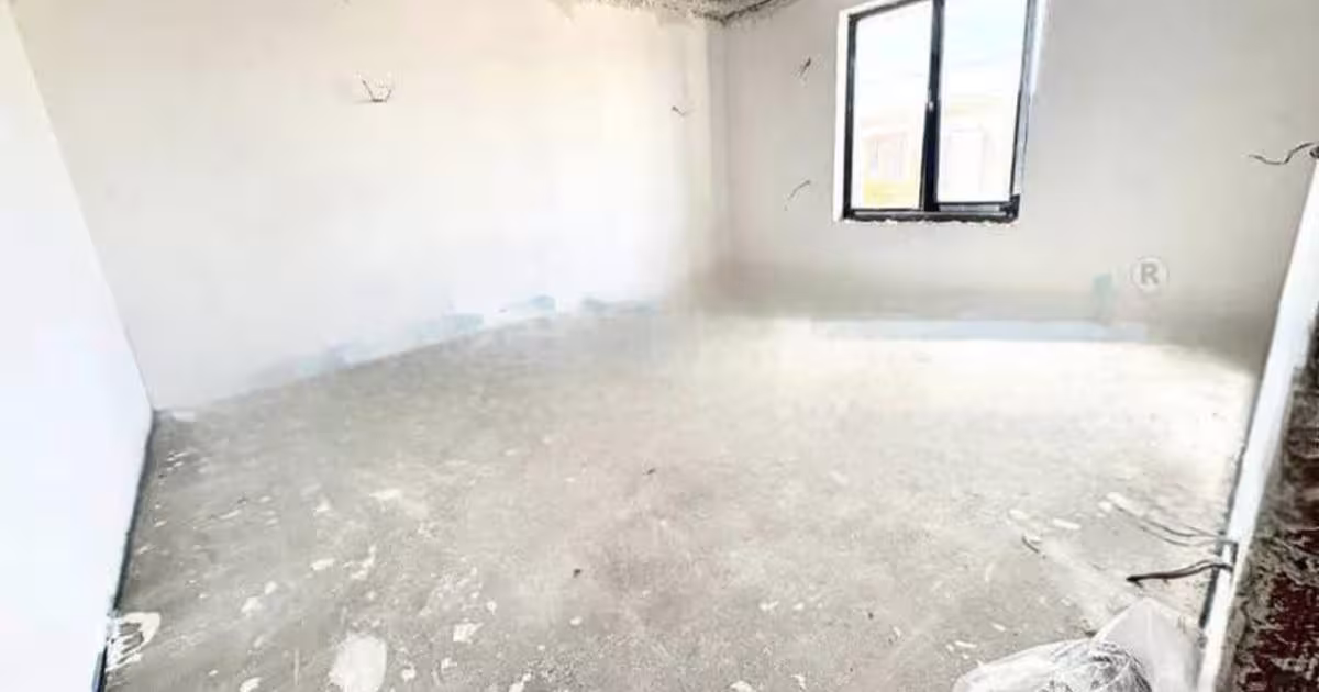 Casă cu 3 camere în Sântandrei