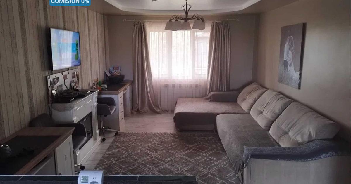 Casă 420 mp cu 4 camere în zona Obcini, Suceava