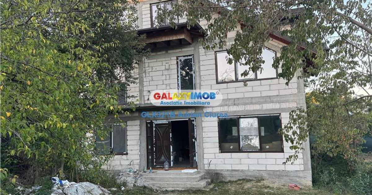 Casă cu 10 camere în zona Aleea Trandafirilor, Târgoviște