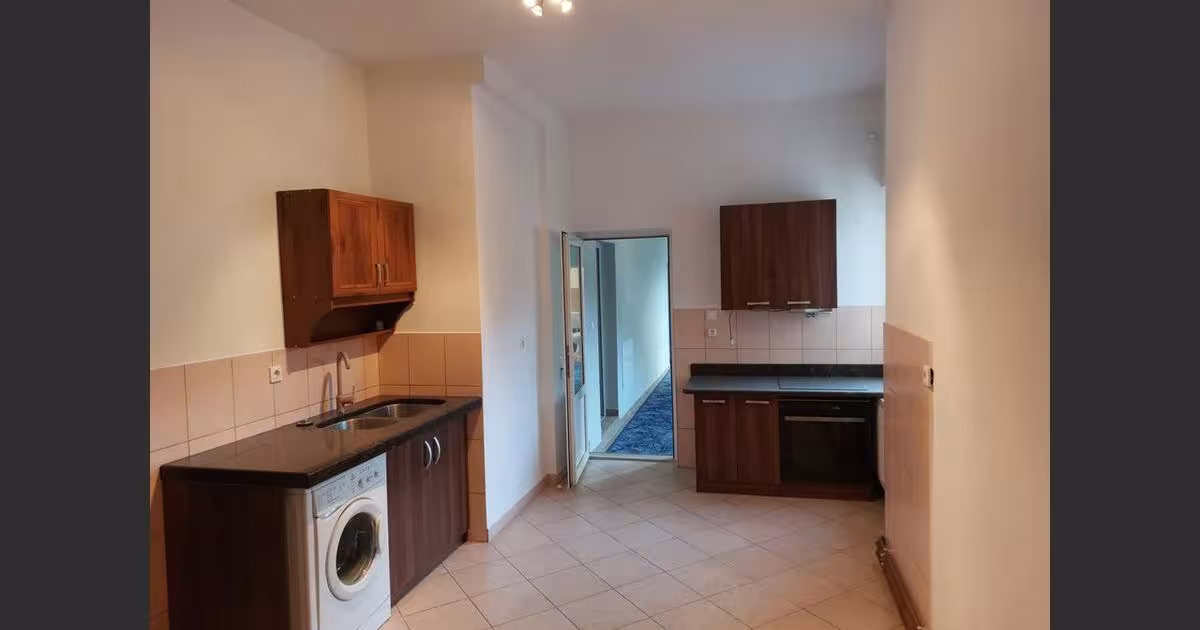 Casă 611 mp cu 9 camere în zona Central, Târgu Mureș