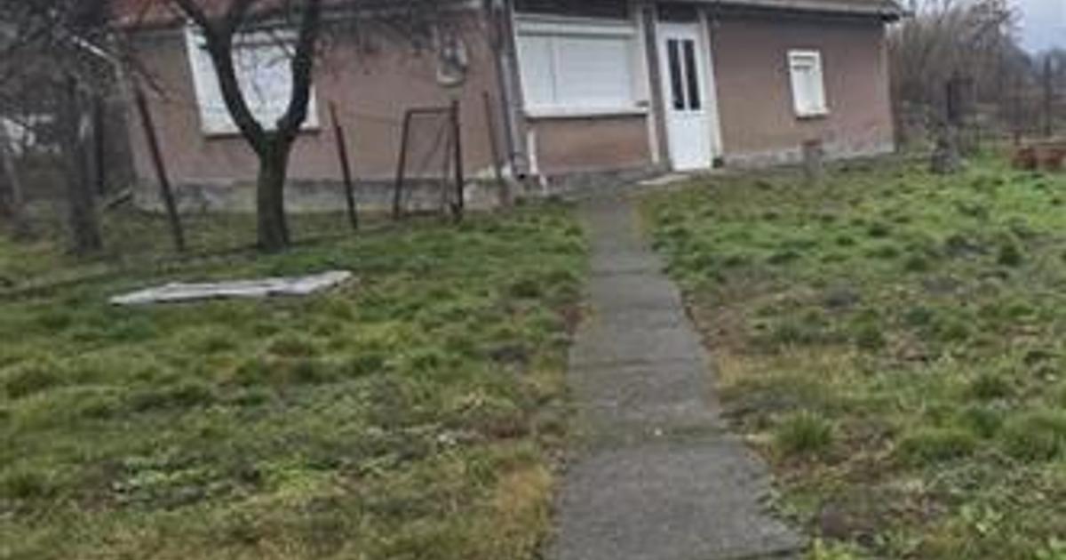 Casă cu 2 camere în Tăuteu