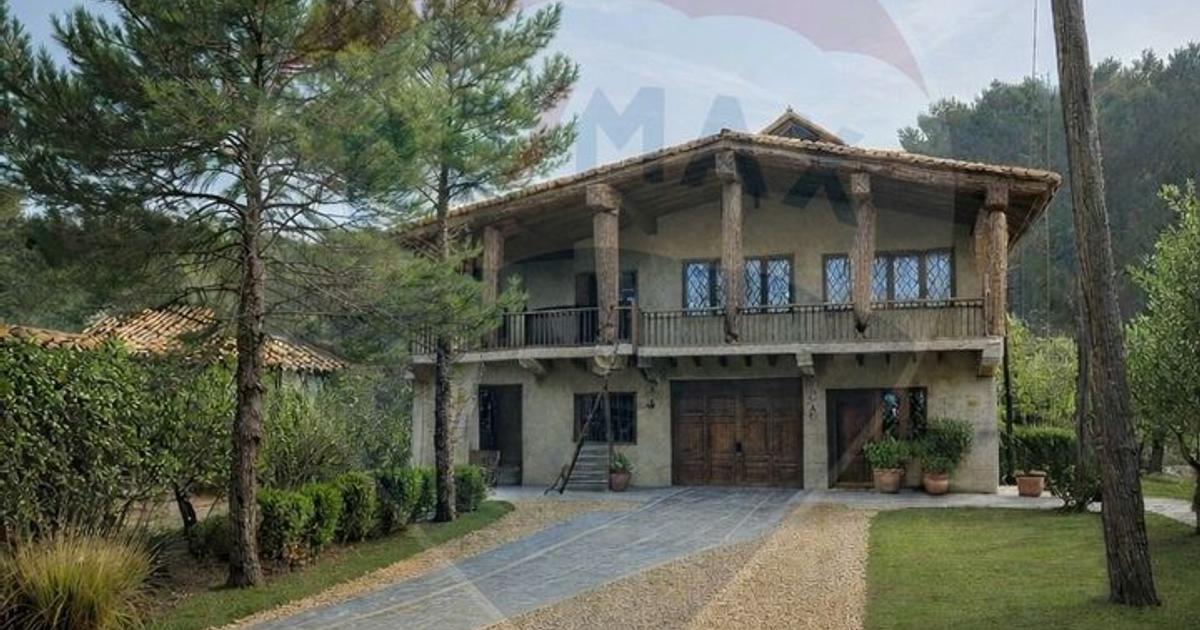 Casă cu 5 camere în Valea Voievozilor