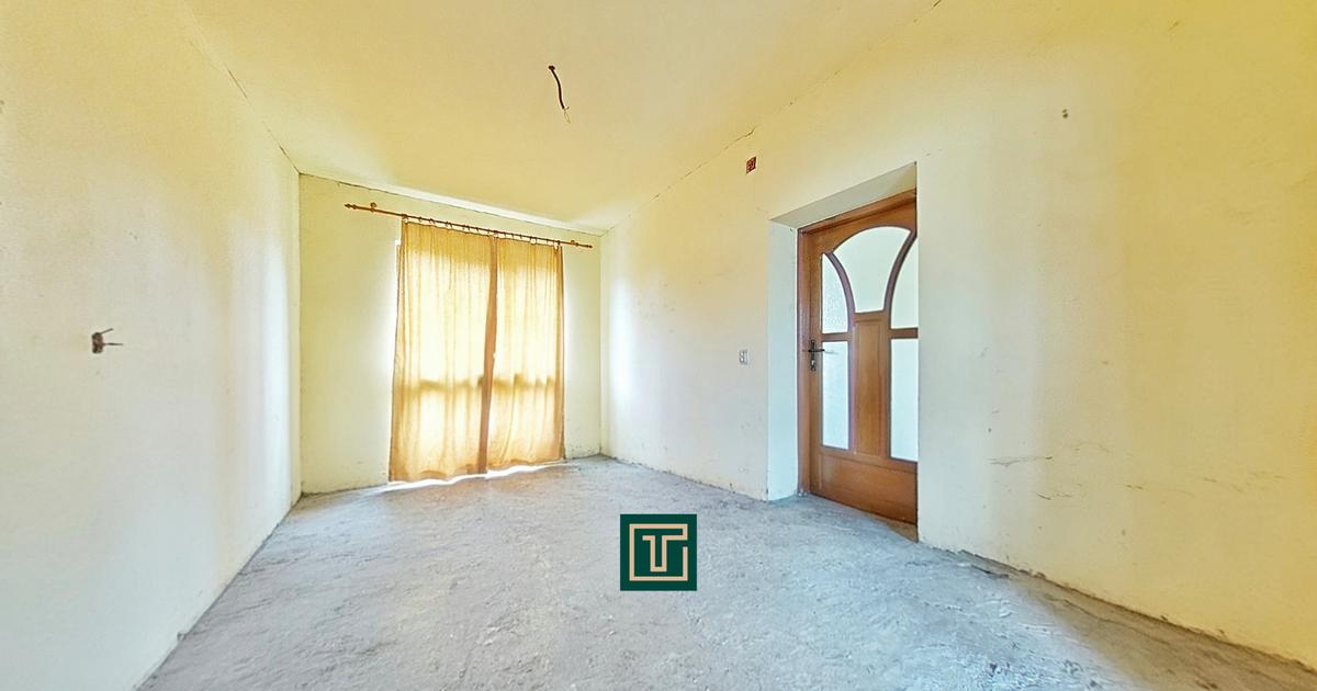 Casă cu 4 camere în Zăbrani