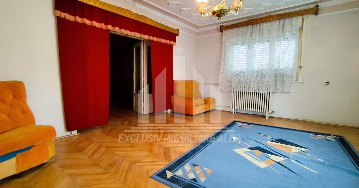 Casă individuală cu 6 camere în zona Bărăbanț, Alba Iulia