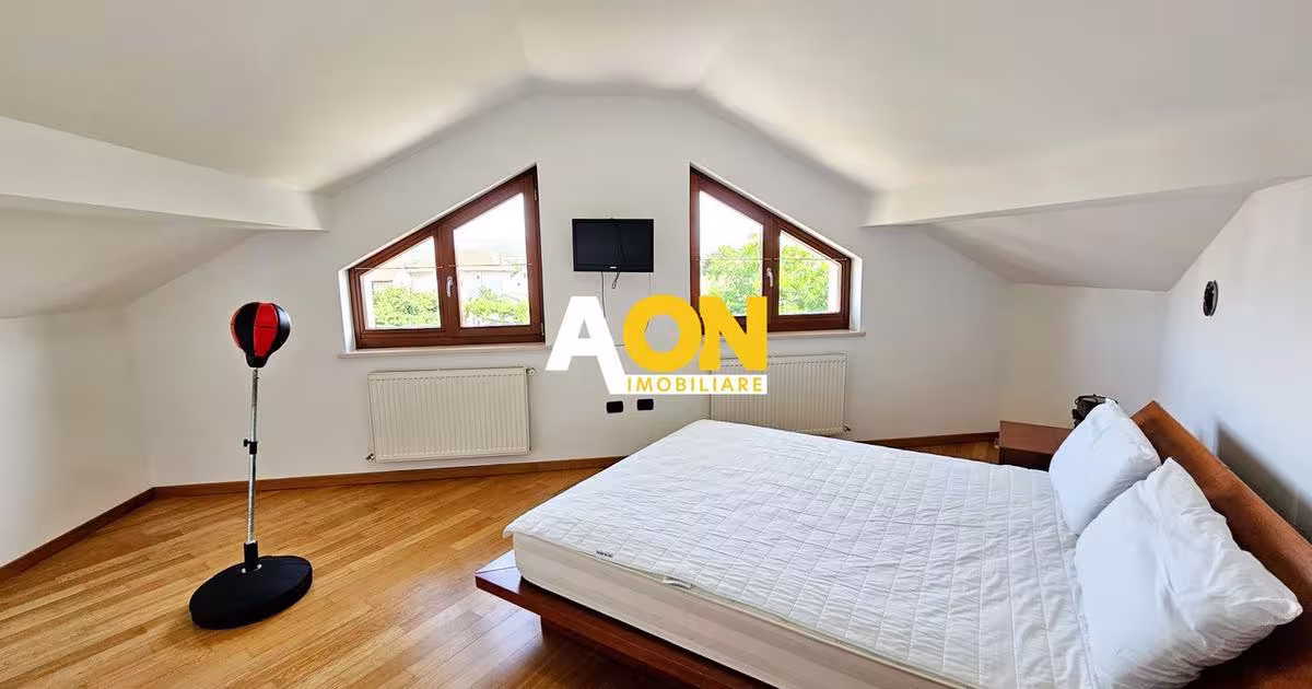 Casă individuală cu 7 camere în zona Central, Alba Iulia