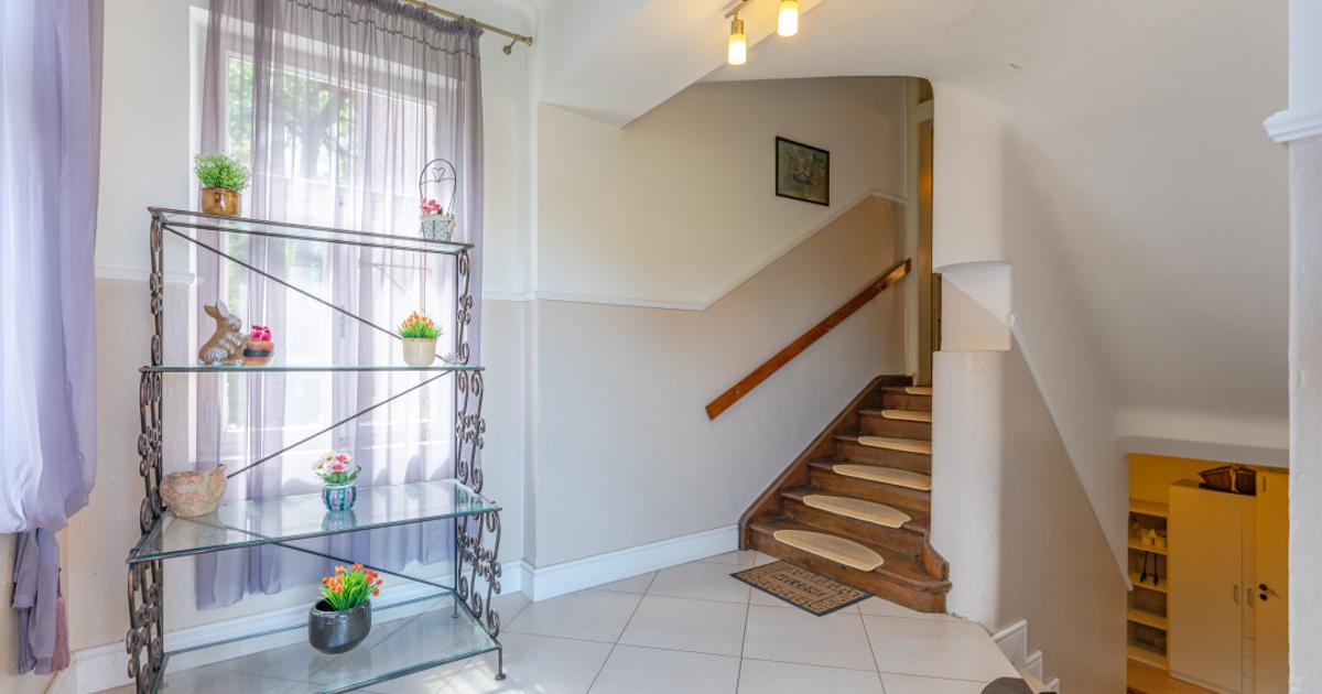 Casă individuală 165 mp cu 5 camere în zona Central, Brașov