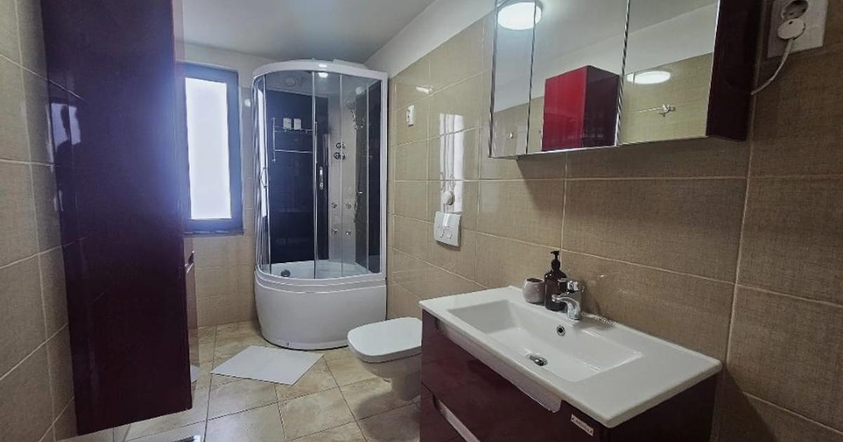 Casă individuală 180 mp cu 5 camere în zona Vlahuță, Brașov