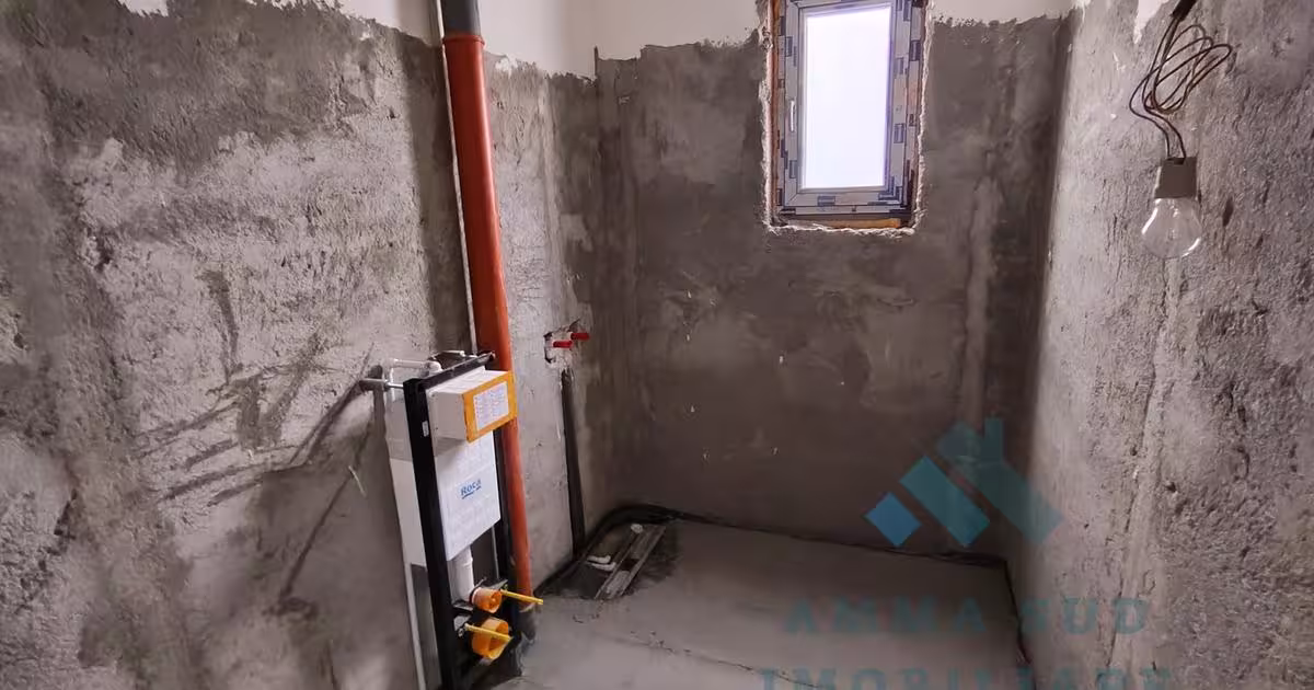 Casă individuală cu 9 camere în Frumușani