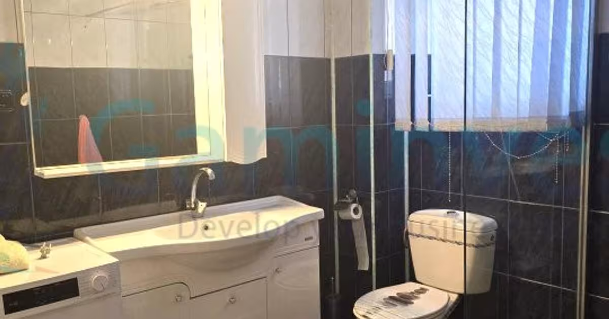Casă individuală 300 mp cu 6 camere în zona Dealuri Oradea, Oradea