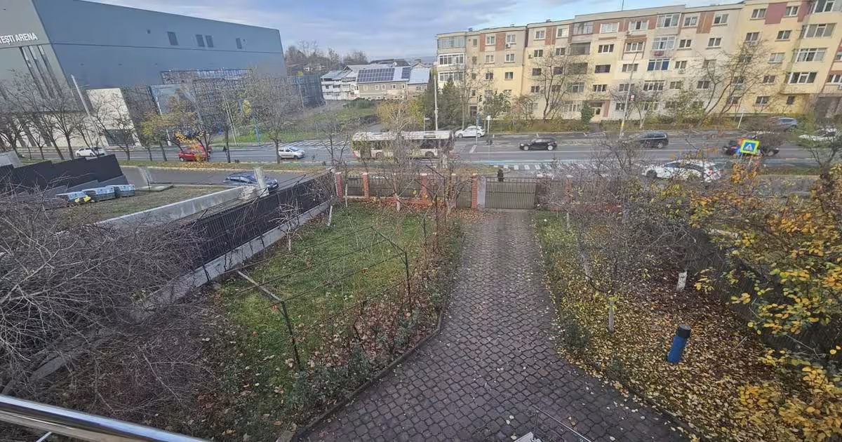 Casă individuală cu 6 camere în zona Prundu, Pitești