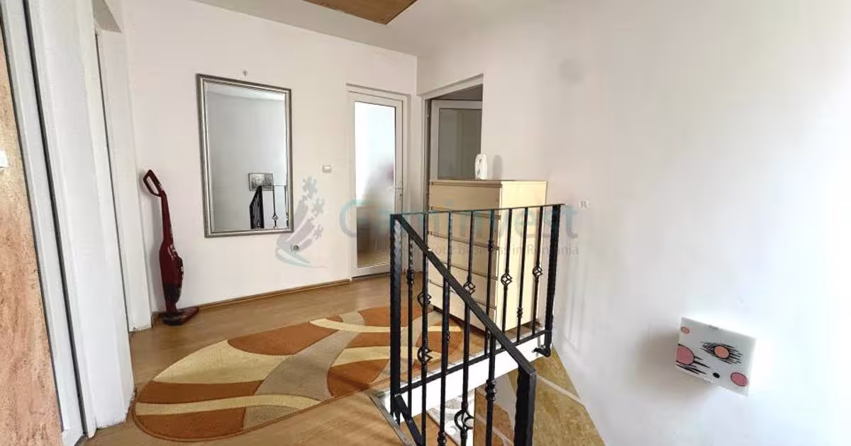 Casă individuală 120 mp cu 4 camere în Sântandrei