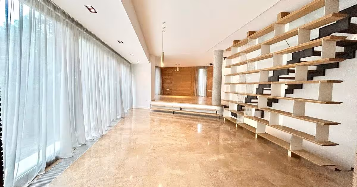 Casă individuală cu 5 camere în zona Iancu Nicolae, Sector 1