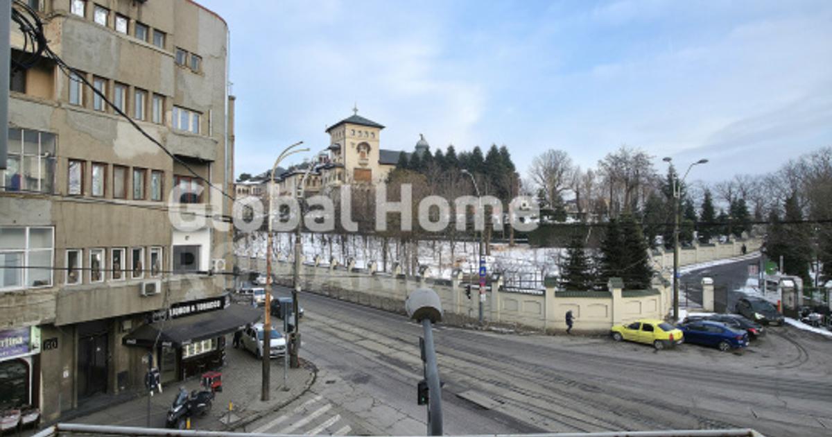 Casă individuală cu 6 camere în zona Unirii, Sector 3