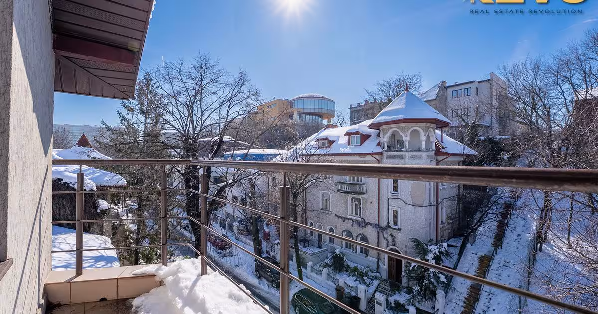 Casă individuală cu 6 camere în zona Cotroceni, Sector 5