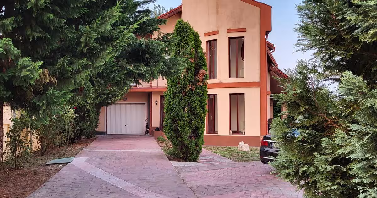 Casă individuală 500 mp cu 5 camere în zona Sud-Vest, Târgu Jiu