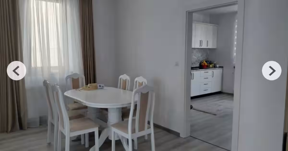 Casă individuală 150 mp cu 5 camere în Vânători