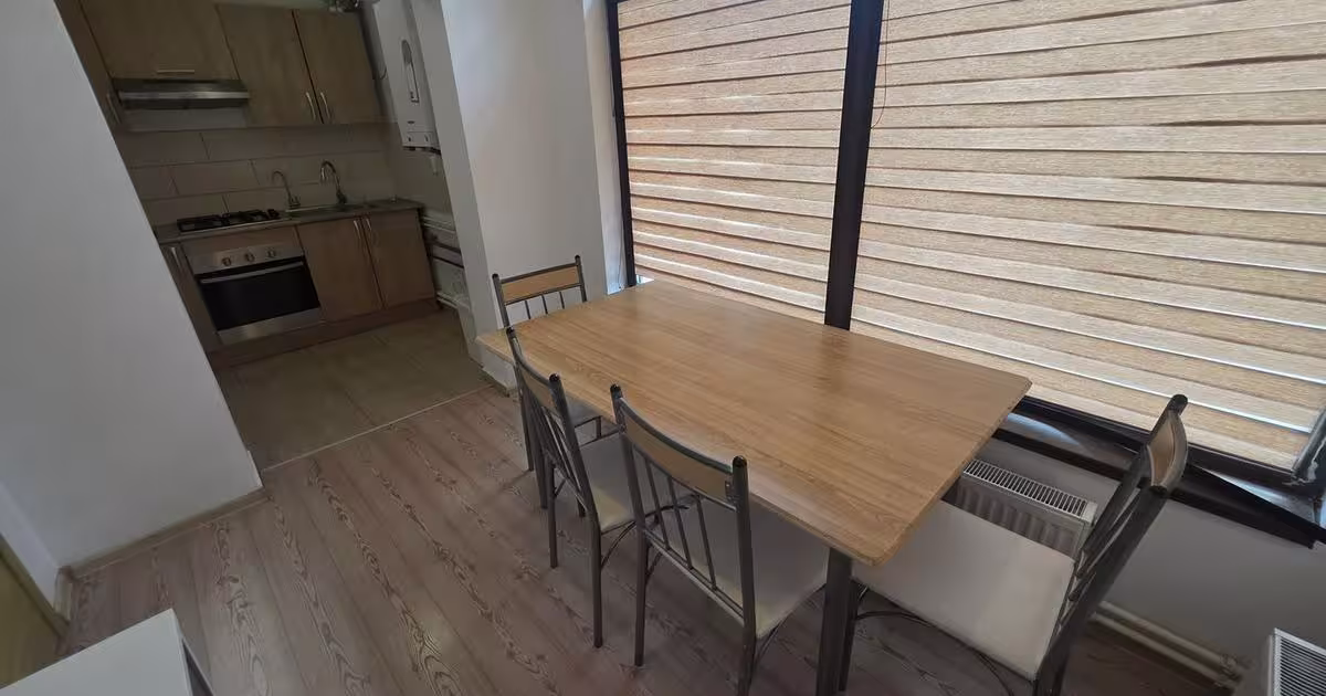 Casă individuală cu 5 camere în zona Central, Voluntari