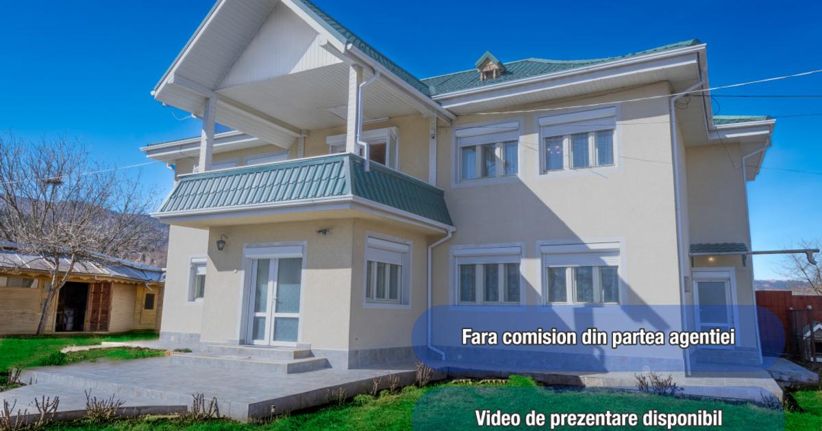 Casă individuală 131 mp cu 6 camere în Agăș