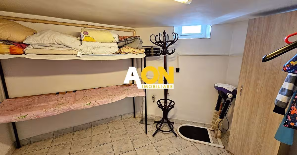 Casă individuală cu 10 camere în zona Bărăbanț, Alba Iulia