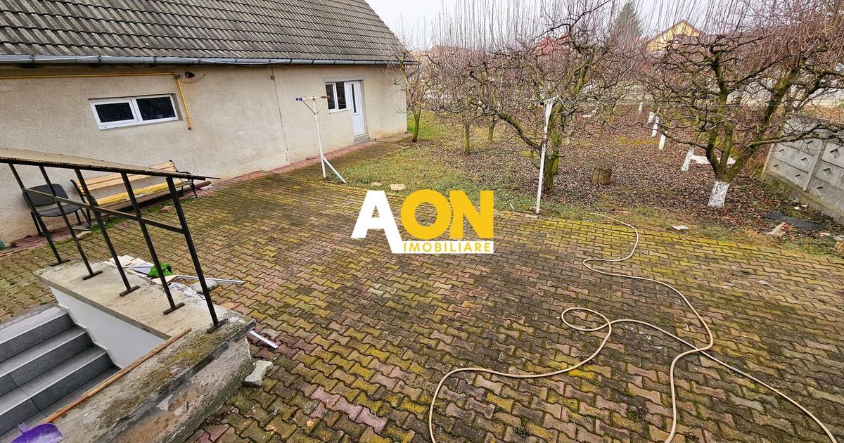 Casă individuală cu 10 camere în zona Bărăbanț, Alba Iulia