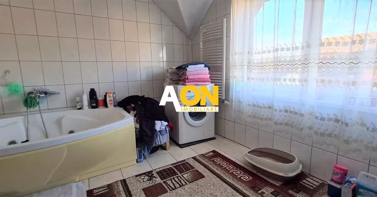 Casă individuală 230 mp cu 7 camere în zona Bărăbanț, Alba Iulia