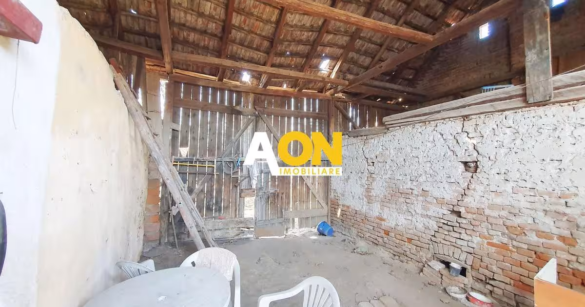 Casă individuală cu 2 camere în zona Central, Alba Iulia