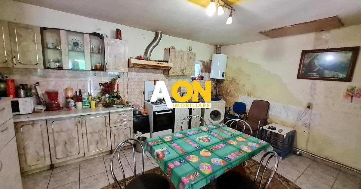 Casă individuală cu 3 camere în zona Central, Alba Iulia