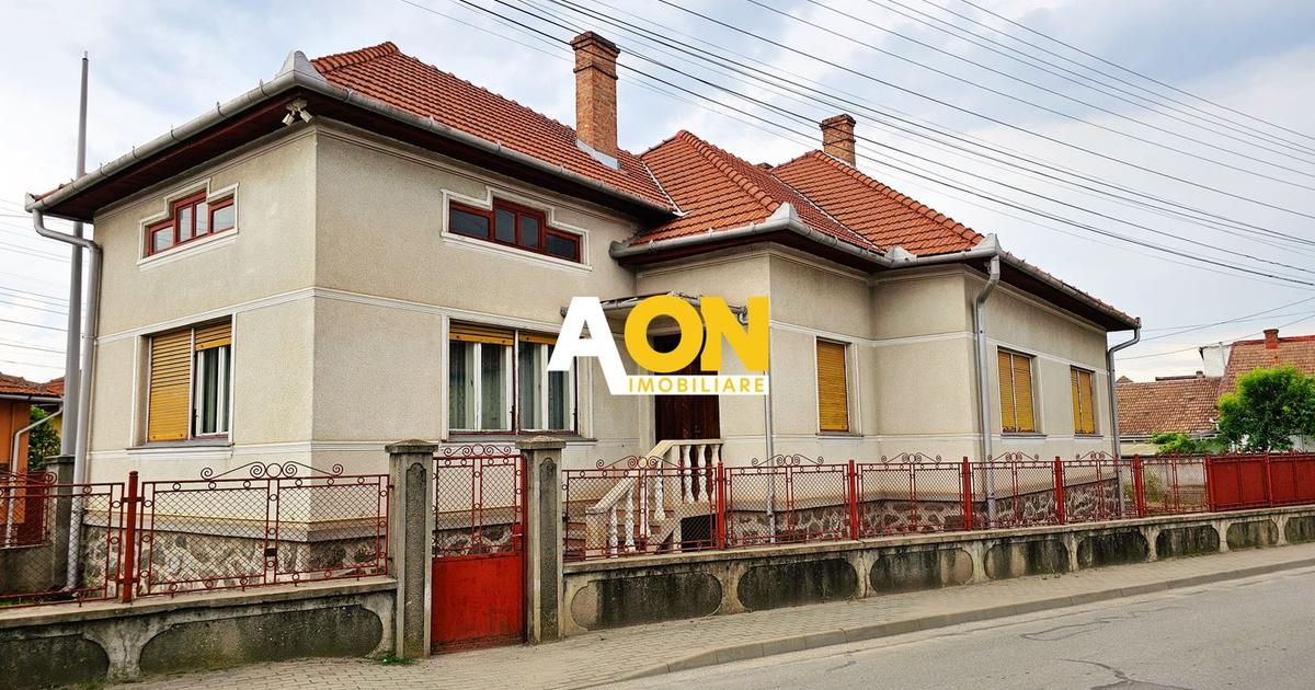 Casă individuală cu 4 camere în zona Central, Alba Iulia