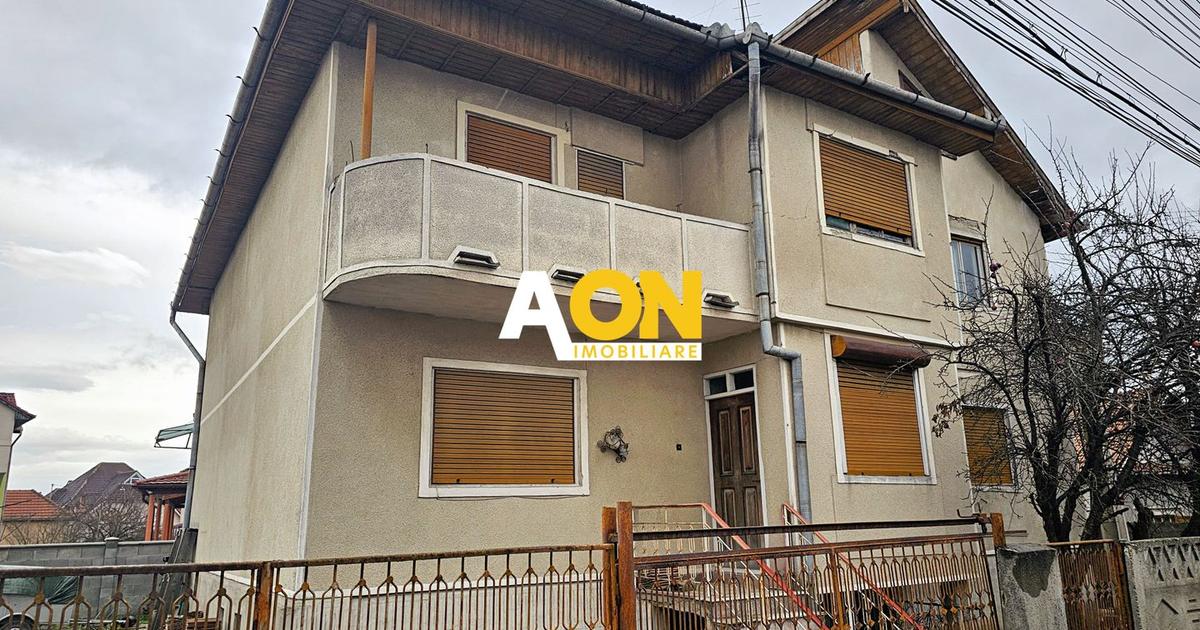 Casă individuală cu 7 camere în zona Central, Alba Iulia
