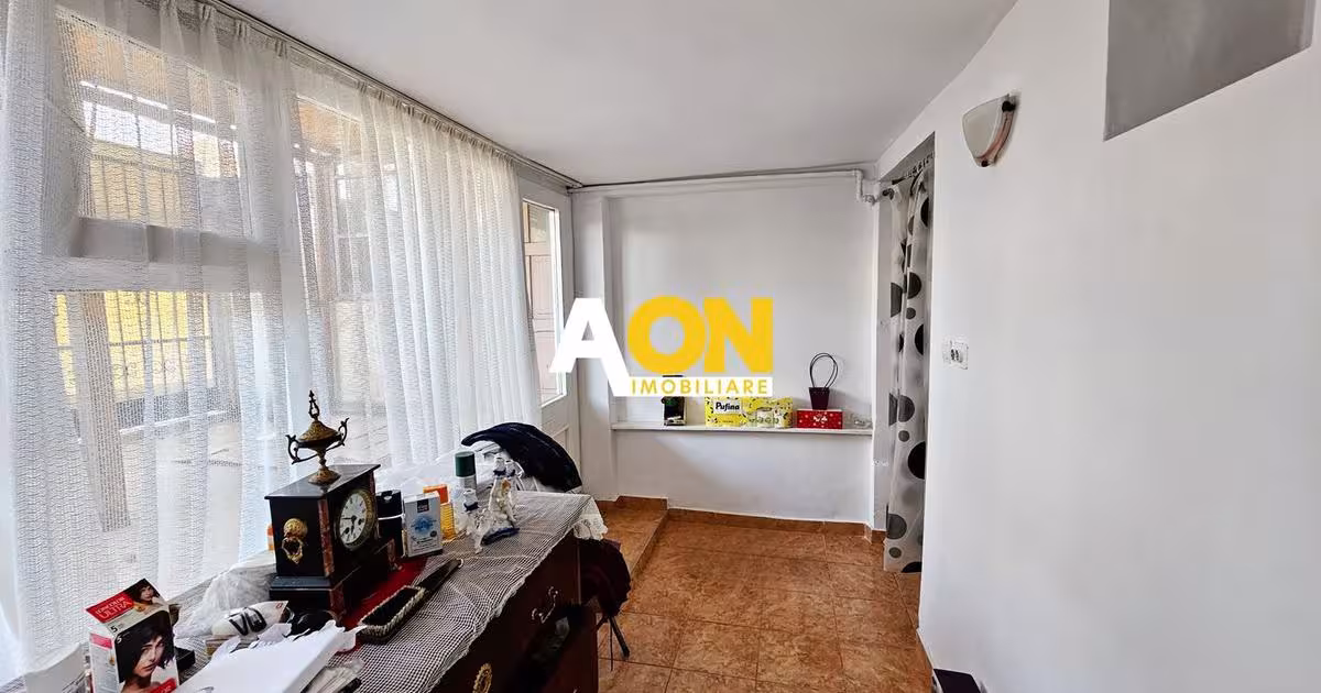 Casă individuală cu 4 camere în zona Central, Alba Iulia